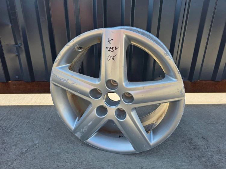 FELGA ALUMINIOWA VW SEAT SKODA AUDI 7.5J R17 ET45 4F0601025AF K*29* OK