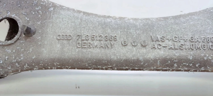 BELKA WSPORNIK ZAWIESZENIA TYŁ AUDI Q7 4L 7L8512369
