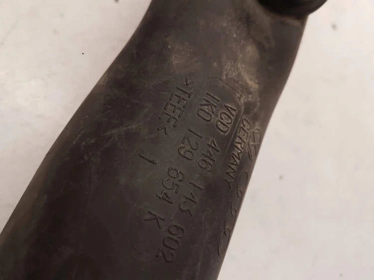 RURA SSĄCA INTERCOOLERA AUDI VW SKODA 1K0129654K
