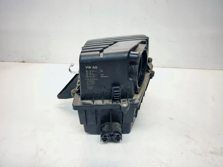OBUDOWA FILTRA POWIETRZA AUDI A1 8X VOLKSWAGEN SEAT SKODA 6R0129601J