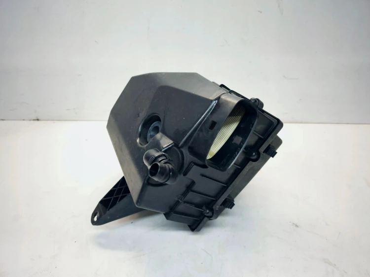 OBUDOWA FILTRA POWIETRZA AUDI A1 8X VOLKSWAGEN SEAT SKODA 6R0129601J
