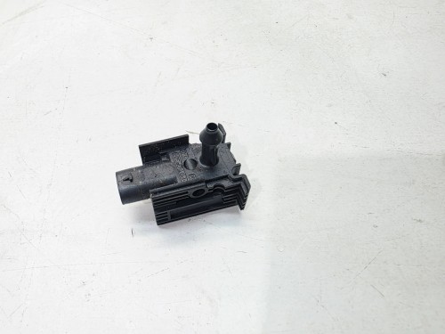 CZUJNIK OCHRONY PIESZYCH AUDI Q5 FY 80A959121A OK