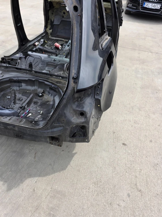 ĆWIARTKA BŁOTNIK TYŁ PRAWA STRONA AUDI A3 8V 5-DRZWI SPORTBACK 2011-2018 *1