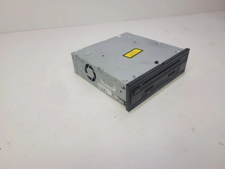 CZYTNIK MMI 3G MULTIMEDIA AUDI Q7 A6 C6 4E0035652D