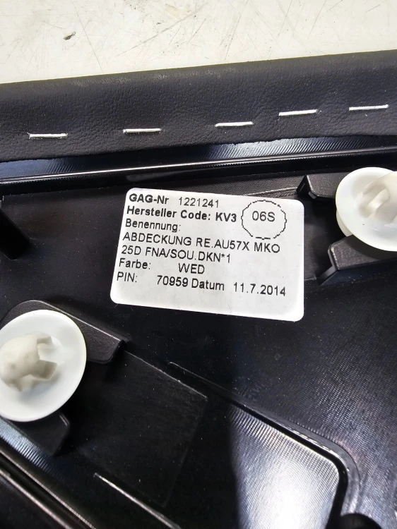 OSŁONA ZAŚLEPKA TUNELU PRAWA AUDI A6 C7 4G0863306