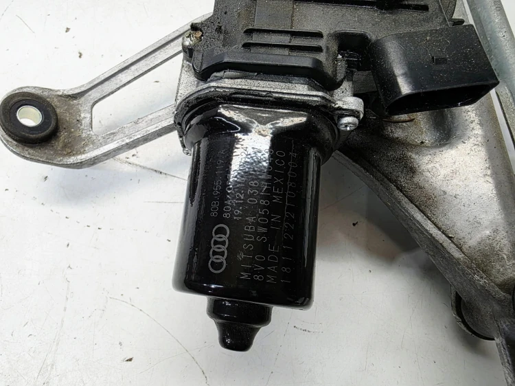 MECHANIZM SILNIK WYCIERACZEK PRZÓD AUDI Q5 FY 80B955119A 80B955023B