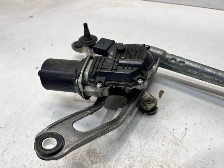 MECHANIZM SILNIK WYCIERACZEK PRZÓD AUDI A5 8W 8W6955023C