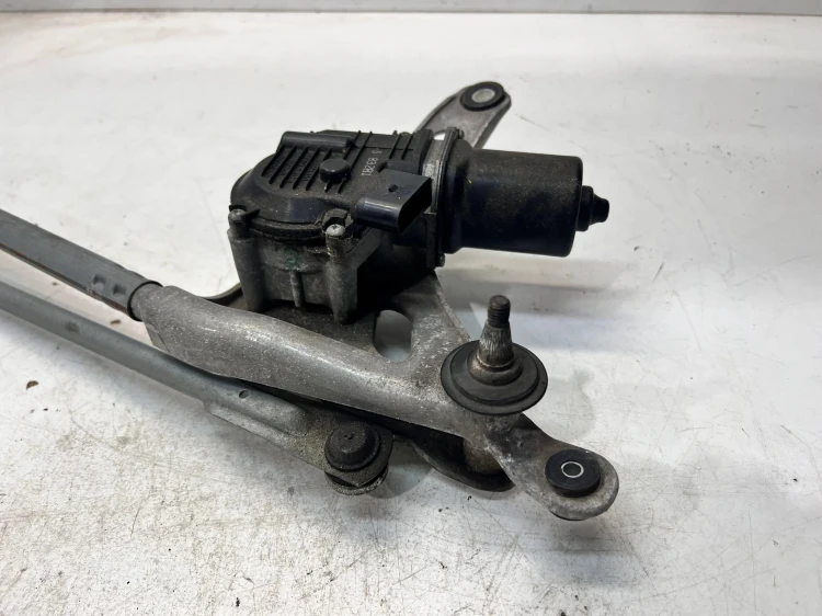 MECHANIZM SILNIK WYCIERACZEK PRZÓD AUDI A5 8W 8W6955023C