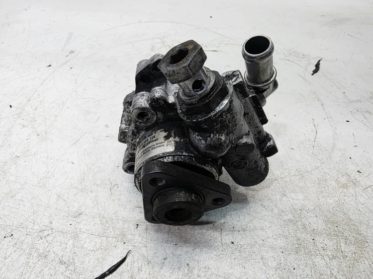 POMPA WSPOMAGANIA AUDI A4 B7 2.7 3.0 TDI 8E0145155T