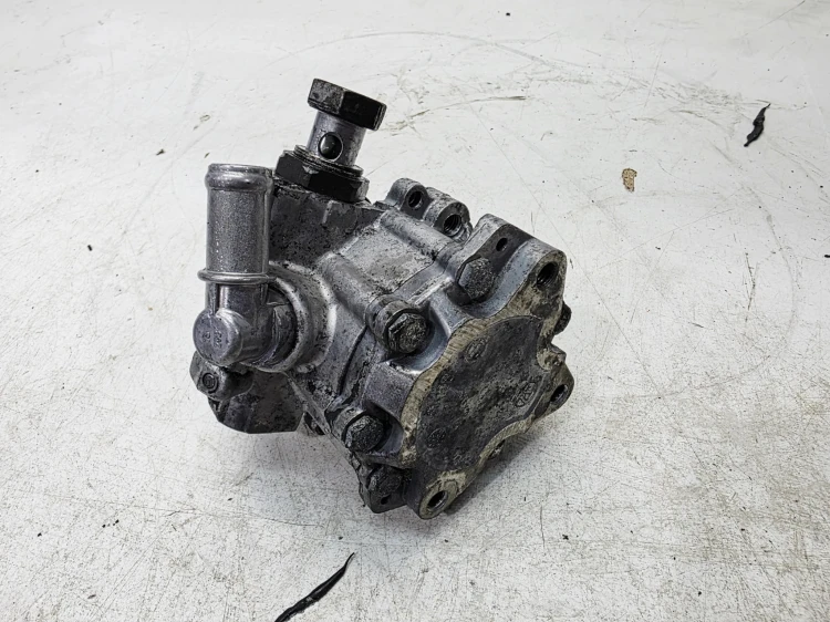 POMPA WSPOMAGANIA AUDI A4 B7 2.7 3.0 TDI 8E0145155T
