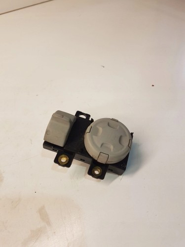 PRZEŁĄCZNIK REGULACJI FOTELA AUDI A8 D3 4E0959778C