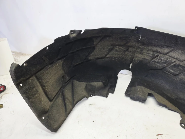 NADKOLE MATERIAOWE PRAWY TYŁ AUDI A6 C8 4K0810172F