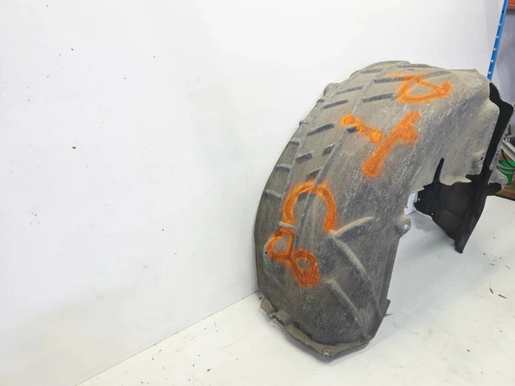 NADKOLE MATERIAOWE PRAWY TYŁ AUDI A6 C8 4K0810172F