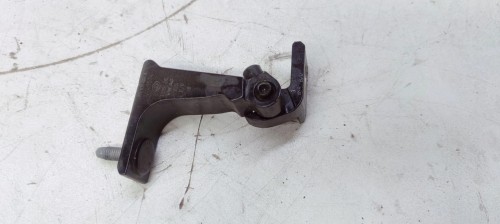 ZAWIAS DRZWI PRAWY AUDI A4 B9 8W5831404A