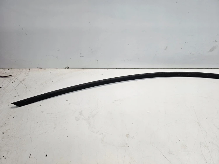 LISTWA KAROSERYJNA MAT LEWA AUDI A3 8V SPORTBACK 8V4853703B