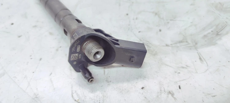 WTRYSK WTRYSKIWACZ AUDI A4 B8 A5 8T Q5 8R 2.7 3.0 TDI 059130277AG