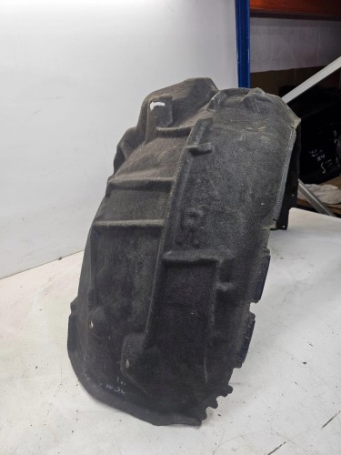 NADKOLE PRAWY PRZÓD AUDI A4 B9 8W0821172 MATERIAŁOWE