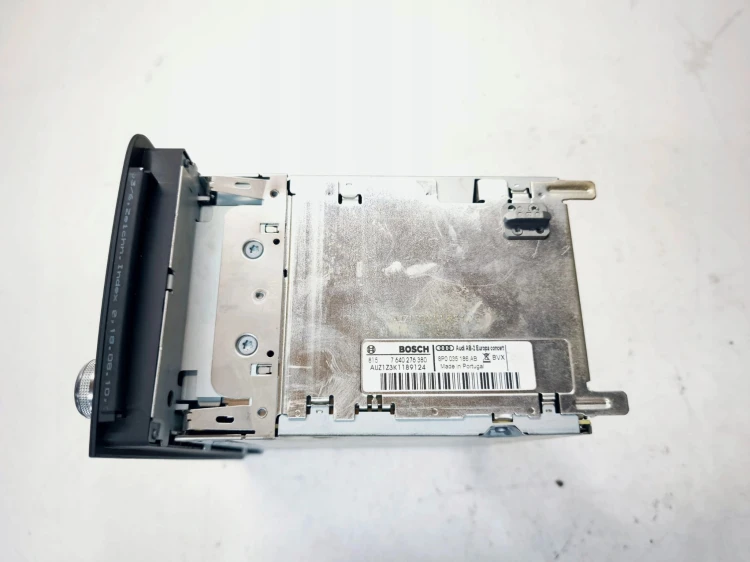 RADIO CD AUDI CONCERT AUDI A3 8P LIFT 2 DIN 8P0035186AB