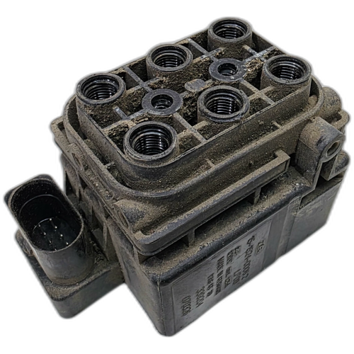 ZAWÓR ROZDZIELACZ PNEUMATYKI AUDI Q7 4L 15-1524-0008.2 15152400082