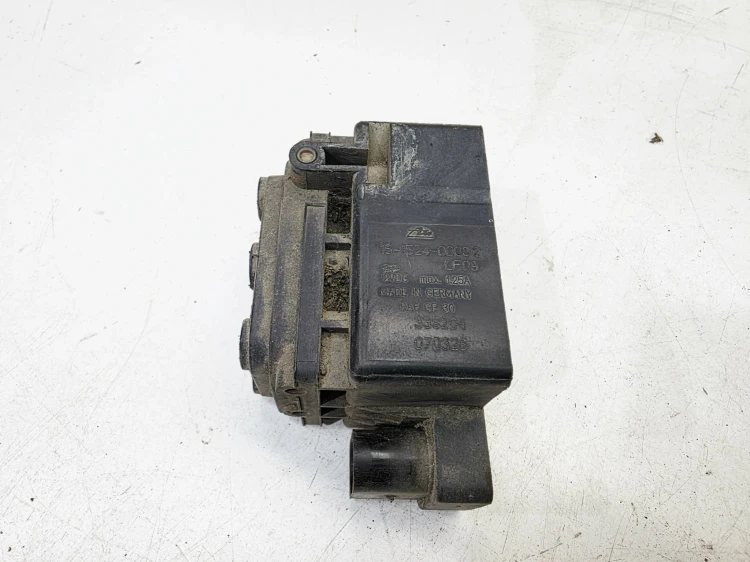 ZAWÓR ROZDZIELACZ PNEUMATYKI AUDI Q7 4L 15-1524-0008.2 15152400082