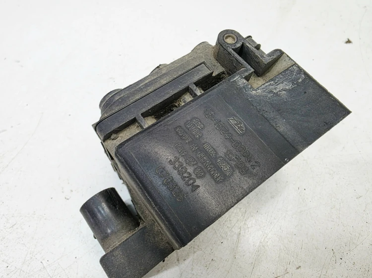 ZAWÓR ROZDZIELACZ PNEUMATYKI AUDI Q7 4L 15-1524-0008.2 15152400082