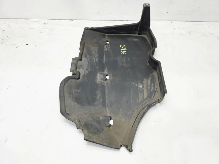 OSŁONA PODWOZIA TYŁ LEWA MAŁA AUDI Q5 FY 80A825219B 27/26