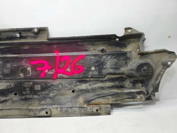 OSŁONA PŁYTA PODWOZIA LEWA DUŻA AUDI A6 C6 4F0825207F 7/26