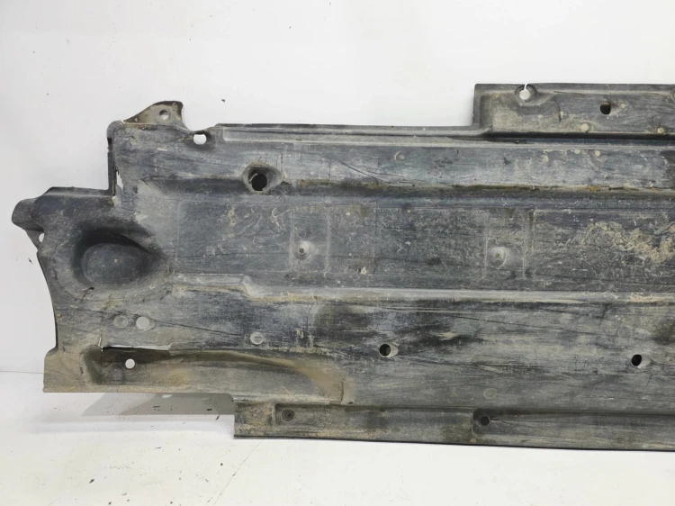 OSŁONA PŁYTA PODWOZIA LEWA DUŻA AUDI A6 C6 4F0825207F 7/26