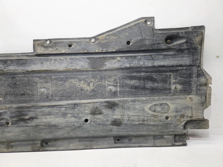 OSŁONA PŁYTA PODWOZIA LEWA DUŻA AUDI A6 C6 4F0825207F 7/26