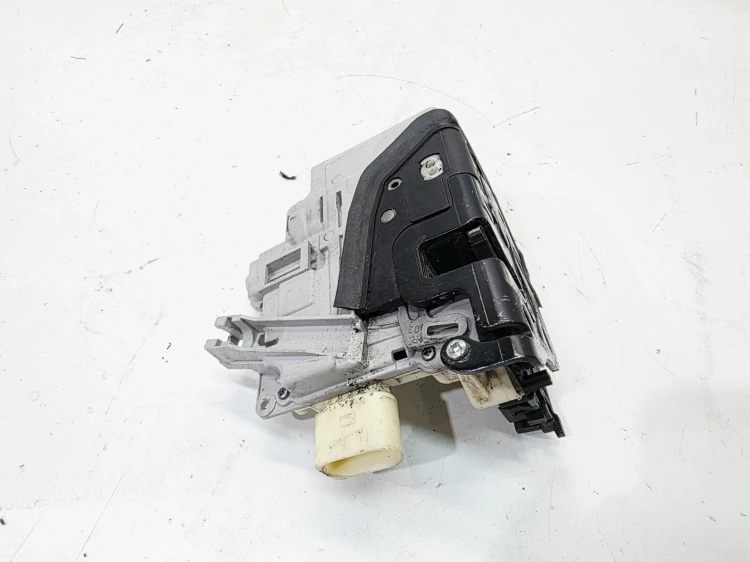 ZAMEK DRZWI PRAWY PRZÓD AUDI Q7 4L 3C2837016A 9 PIN