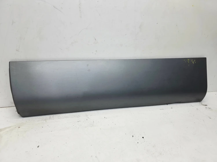 LISTWA DOLNA DRZWI LEWY TYŁ AUDI Q7 4L 4L0853969A/B