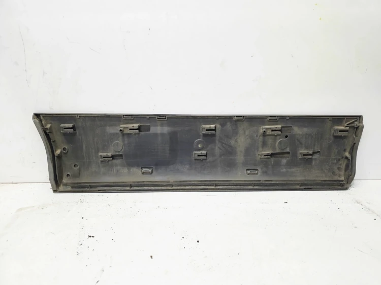 LISTWA DOLNA DRZWI LEWY TYŁ AUDI Q7 4L 4L0853969A/B