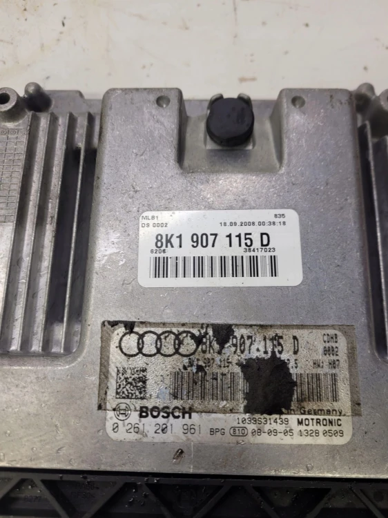 KOMPUTER STEROWNIK SILNIKA AUDI A4 B8 8K1907115D