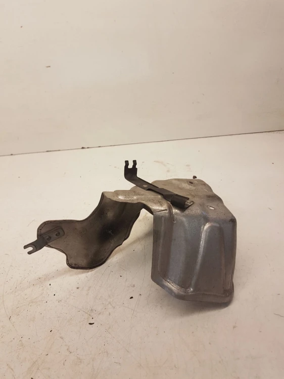 OSŁONA TERMICZNA TURBINY AUDI A6C6 3.0 059145323