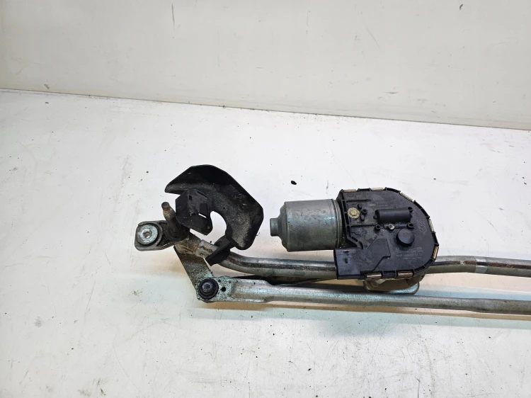 MECHANIZM SILNICZEK WYCIERACZEK AUDI Q5 8R1955119A
