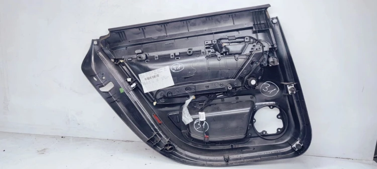BOCZEK DRZWI P T AUDI A6 C6 4F0867306 SKÓRA *31*