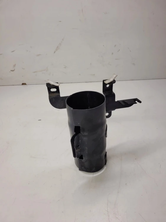 UCHWYT FILTRA PALIWA AUDI A6 C6 3.0 TDI 4F0201987E