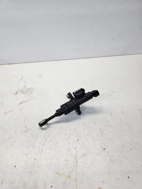POMPKA POMPA SPRZĘGŁA AUDI VW SEAT 6R0721388D