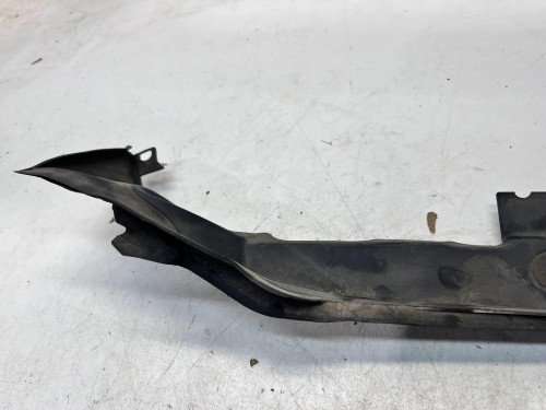 WYGŁUSZENIE BŁOTNIKA LEWE AUDI A5 8W SPORTBACK 8W6821169C