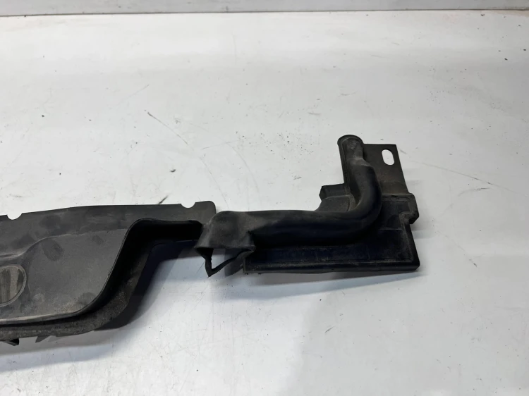 WYGŁUSZENIE BŁOTNIKA LEWE AUDI A5 8W SPORTBACK 8W6821169C
