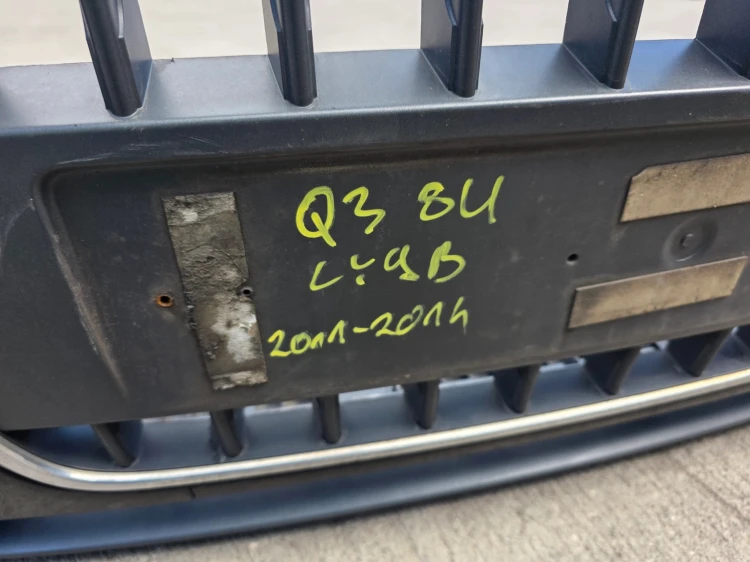 ZDERZAK PRZÓD AUDI Q3 8U LY9B POD SPRYSKIWACZE KOMPLETNY 2011-2014 !!!