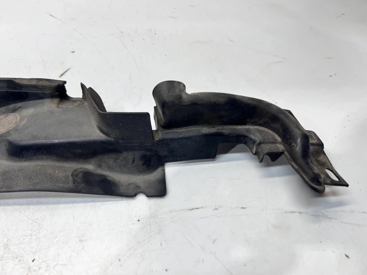 WYGŁUSZENIE BŁOTNIKA PRAWE AUDI A5 8W SPORTBACK 8W6821170C