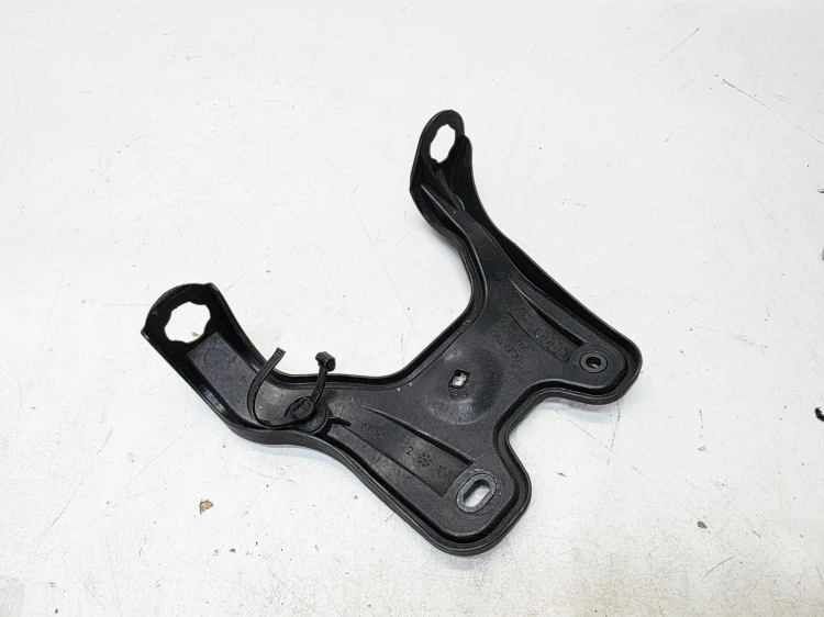 WSPORNIK MOCOWANIE ZBIORNIK PŁYNU AUDI A4 B9 A5 8W 8W0121232L