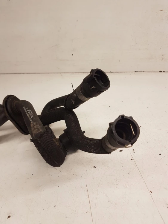 WĄŻ RURA WODY AUDI A4 A5 Q5 8K1819350AB