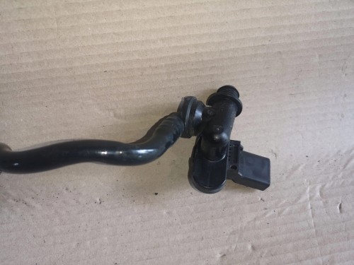 CZUJNIK RÓŻNICY CIŚNIENIA AUDI VW SKODA 03G906051C