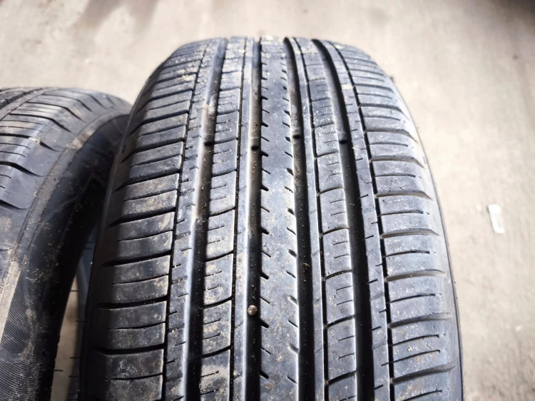 OPONA OPONY LATO APTANY EXPEDITE RU101 235/60R18 107V 39/20 39/21 5-6MM