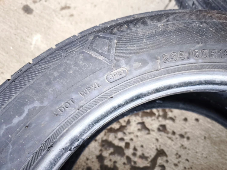 OPONA OPONY LATO APTANY EXPEDITE RU101 235/60R18 107V 39/20 39/21 5-6MM
