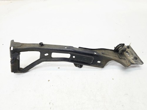 WSPORNIK MOCOWANIE BŁOTNIKA LEWY PRZÓD AUDI A5 8W SPORTBACK 8W6821131B