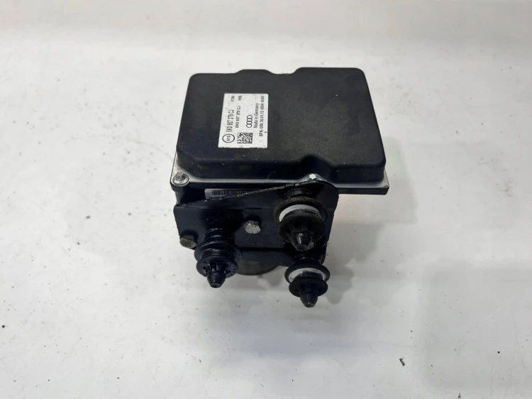 POMPA ABS ESP AUDI A4 B8 A5 8T Q5 8R 8K0907379CJ