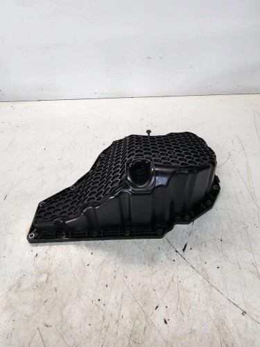 MISKA OLEJOWA PLASTIKOWA AUDI A4 B8 A5 Q5 VW 1.8 TFSI CJEB 06L103598C